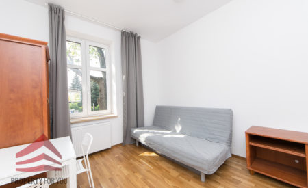 A cozy studio apartment at Wiśniowa Street